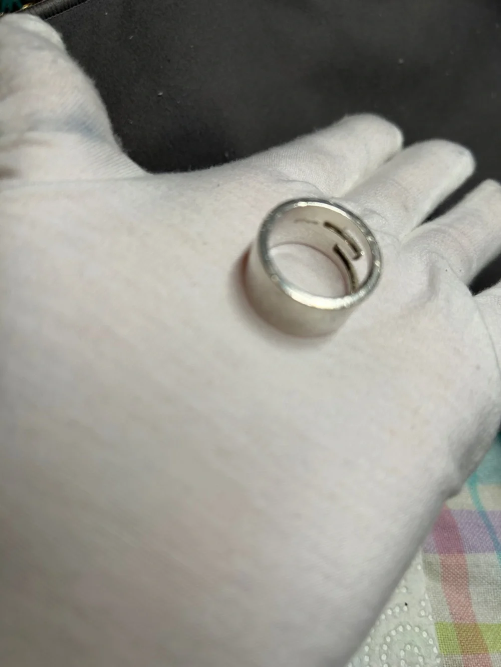 Gucci .925 Silver Ring Size 8.25 Unisex 1/2” height GC - Picture 5 of 7